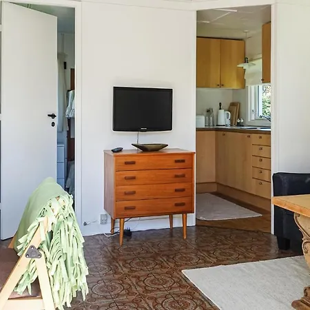 3 Bedroom Beautiful In בית נופש *