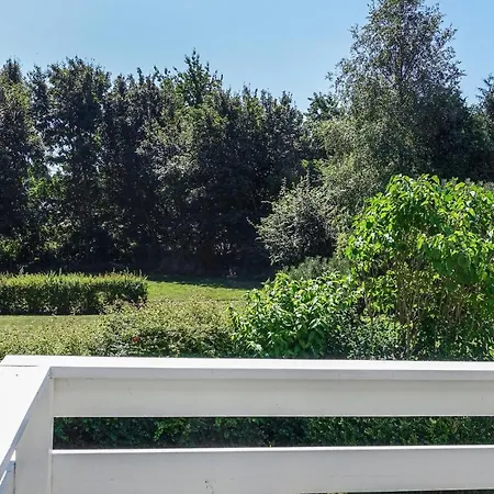 3 Bedroom Beautiful In *